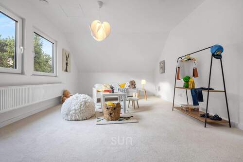 DG: KINDERZIMMER - Einfamilienhaus mit 239,00 m&sup2; in Königstein zum Kaufen