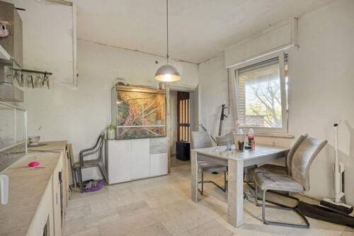 Esszimmerbereich rechte Haushälfte - 