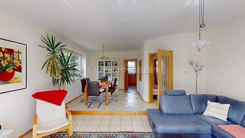 Wohnzimmer mit Essbereich - 