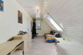 Kinderzimmer und/oder Büro - 