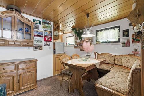 Hobby- bzw. Partyraum - 