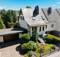 Modernisiertes Reihenendhaus mit Wärmepumpe, Wellnessbereich, Pool und Doppelgarage in Chemnitz-Ebersdorf