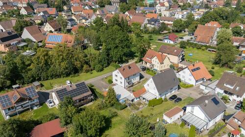 Außenansicht 2 - 7 Zimmer Mehrfamilienhaus, Wohnhaus in Deißlingen