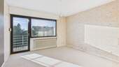 Schlafzimmer mit Balkon - 