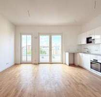 Kompakte Dachgeschosswohnung nah Schloß Charlottenburg - 3 Zimmer am Mierendorffplatz - Berlin