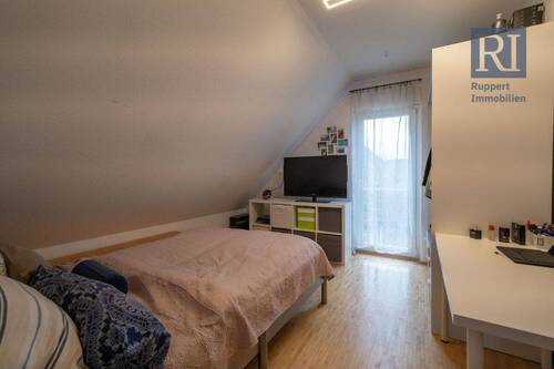 Kinderzimmer 1, DG - 