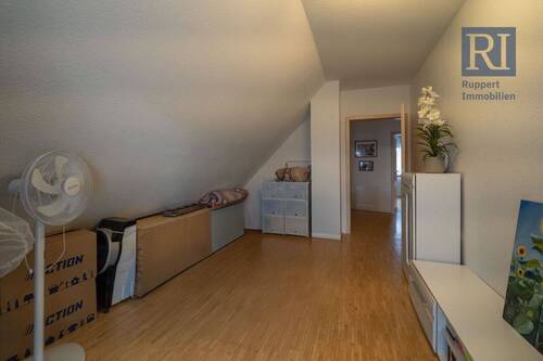 Kinderzimmer 2, DG - 