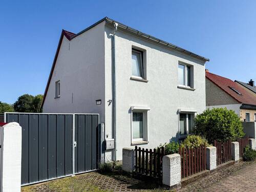 Bild 1 - Ihr neues Familienglück - Haus mit Garten, Garage und Raum zur Entfaltung