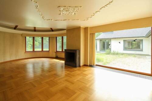 Wohnzimmer visualisiert - Einfamilienhaus mit 530,00 m² in Düsseldorf zum Kaufen