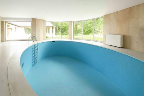 Schwimmbad visualisiert - 