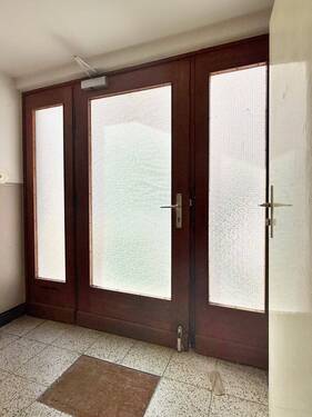 Haus B_Hauseingangstür - 