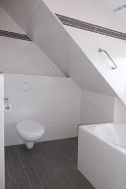 Bad im Altbau (OG) - 