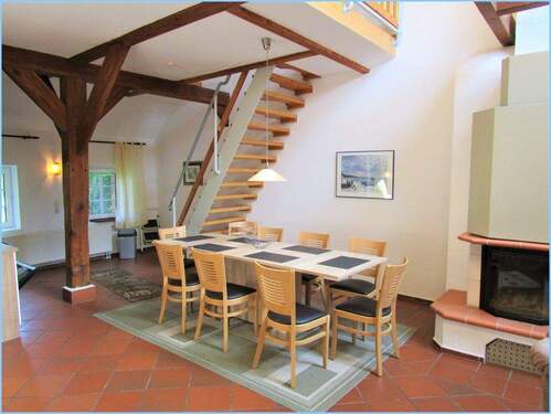 Wohn-/ Essbereich FeWo 2 - 