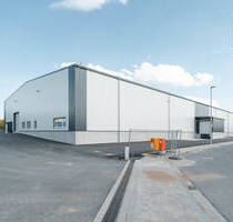 Neubau: Gewerbehalle mit Bürofläche in Marktsteft