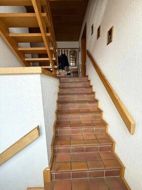 Treppe zur Hauptwohnung - 