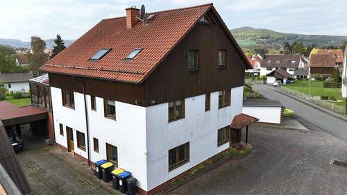 Außenansicht - 9 Zimmer Einfamilienhaus zum Kaufen in Wehretal