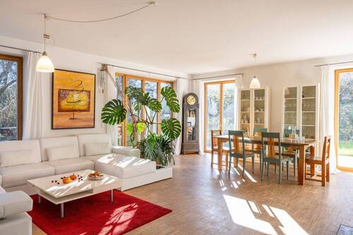 Lichterfüllter Wohnbereich - 