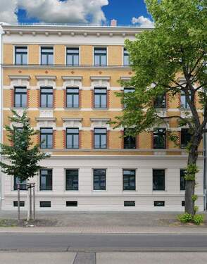 Hausfront - Etagenwohnung mit 83,30 m&sup2; in Leipzig zur Miete