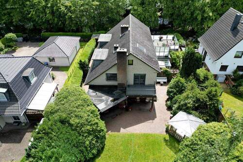 Drohnenaufnahme - 4 Zimmer Doppelhaushälfte zum Kaufen in Hamburg