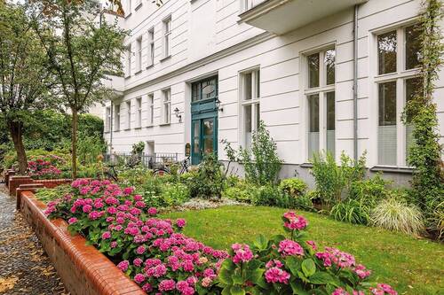 Hausansicht - Attraktive 1-Zimmer-Wohnung im beliebten Friedenau