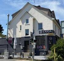 Wohn- und Geschäftshaus in sehr guter Lage! Schöner Altbau, auf Wunsch frei, weitere Bebauung möglich! - Oberursel