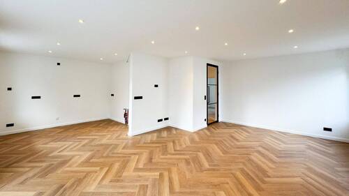 Küchen-/Wohn-/Essbereich - 3 Zimmer Etagenwohnung zum Kaufen in Düsseldorf