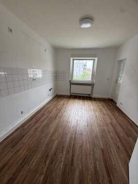 Küche - Etagenwohnung mit 89,00 m² in Homburg zur Miete