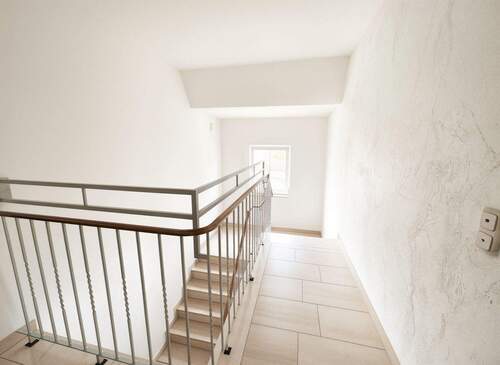 Treppenhaus - Etagenwohnung mit 58,90 m² in Grünheide (Mark) zum Kaufen