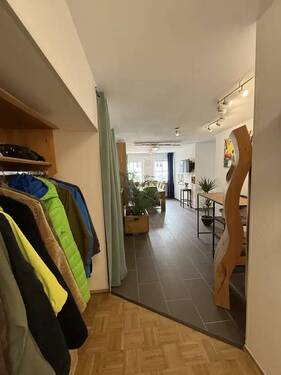 33dfccd1-9cef-4d04-9faf-ca52f3e0553b-1901151599.we - 