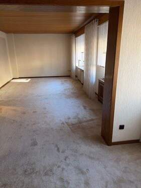 Wohn- und Esszimmer - 4 Zimmer Etagenwohnung zur Miete in Rees