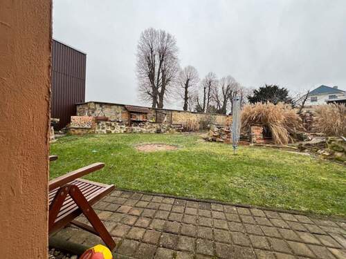 004020156800_302_346_21042025222938684 - 