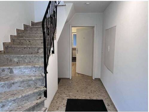 Wohnungseingangbereich.JPG - 