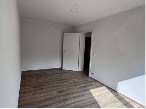 Zimmer1.JPG - 