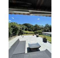 Reiheneckhaus mit unbebauten Blick ins grüne (Idyllisch) - Ostfildern Scharnhausen