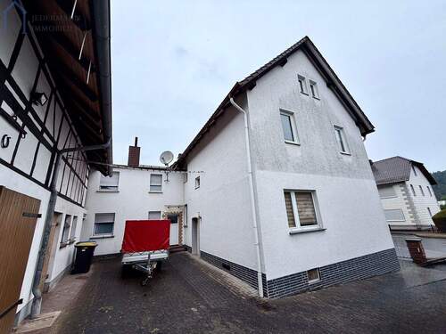 Hausansicht - 9 Zimmer Einfamilienhaus in Philippsthal (Werra)