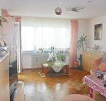 Rarität in Neutraubling-Zentrum: 4,5 Zimmer Wohnung mit Balkon und Stellplatz