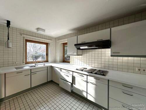 Küche Hauptwohnung - 