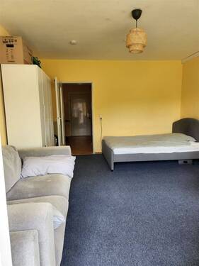 Zimmer/Zugang Diele - 
