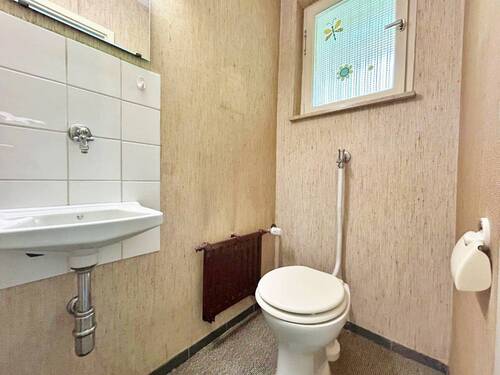 WC EG - 