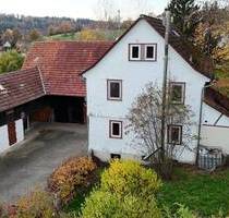 Einfamilienhaus mit Scheunen und separater Einliegerwohnung - Wohnrecht der Eigentümerin nur für die Einliegerwohnung - Michelstadt Weiten-Gesäß