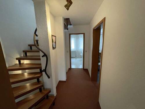 Treppe zu den Obergeschossen - 