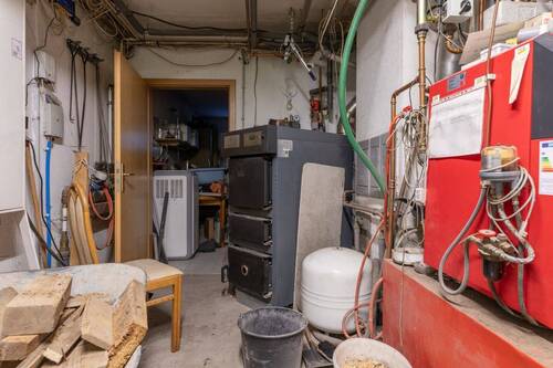 Holzheizung aus 2023 - 