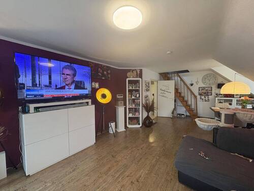 zurück im Wohnzimmer - 