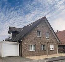 Gemütliche Wohnung mit großzügigem Balkon und Garten - Moers Kapellen-Mitte