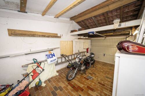 Garage 1 - 