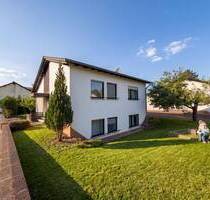 Gemütliches Einfamilienhaus in kleiner Nebenstraße von Dorf im Warndt - Großrosseln / Dorf im Warndt