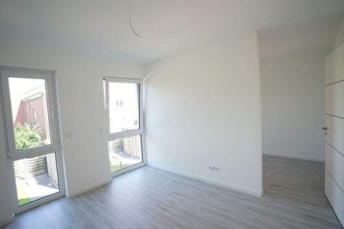 Schlafzimmer und Ankleide 