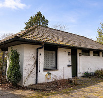 Ihr Familienglück im Grünen - Zuhause mit Kamin, Garten und großem Potenzial in Klein Pampau