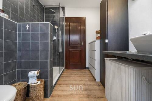 STILVOLLES BADEZIMMER - 2 Zimmer Etagenwohnung in Pfungstadt