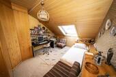 Zimmer 1 Dachgeschoss - 